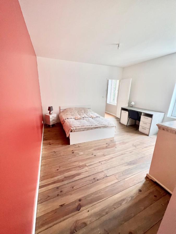 Agreable Maison De Ville Cosy De 122M² + Exterieur Wattrelos Luaran gambar
